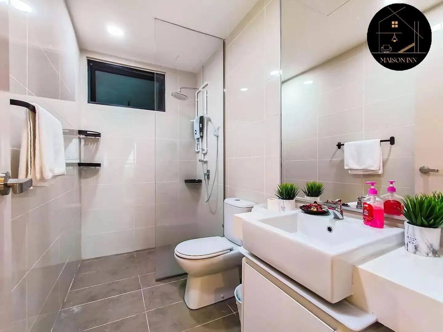 Southkey Mosaic Staycation City Walk To Mid Valley Shopping Center Johor Bahru 0*,  Malaysia