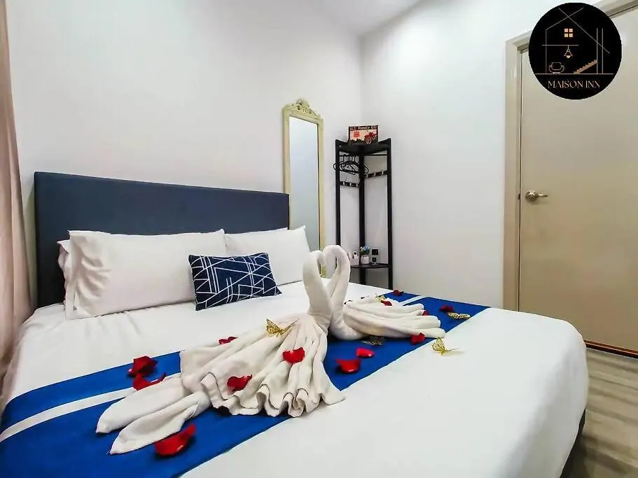 Apartment Southkey Mosaic Staycation City Walk To Mid Valley Shopping Center Johor Bahru